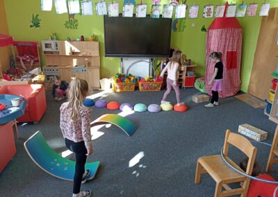 cvičení s trenérkou (1)