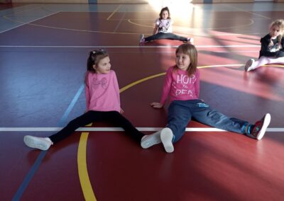 cvičení s trenérkou (10)