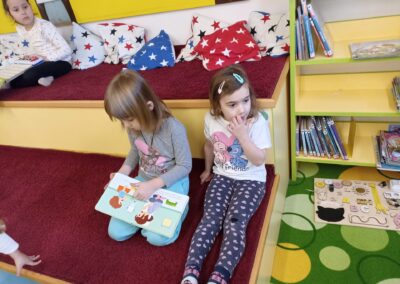 knihy a písmena (33)