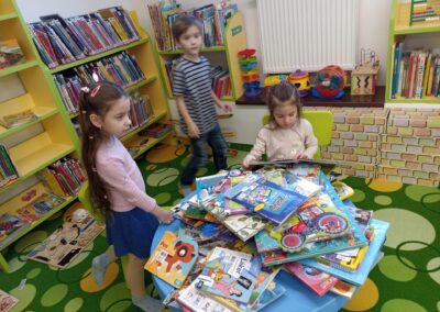 knihy a písmena (36)