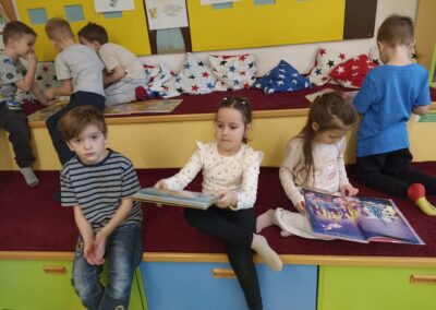 knihy a písmena (40)