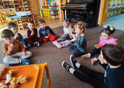 Říše pohádek v myškách (13)