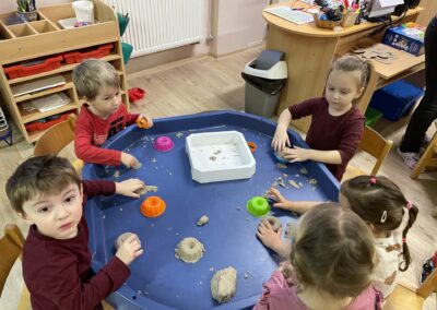 Říše pohádek v myškách (52)