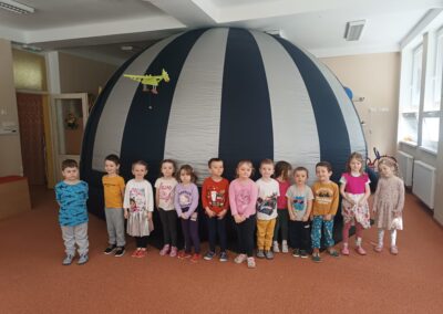 sférické kino, opičky (3)