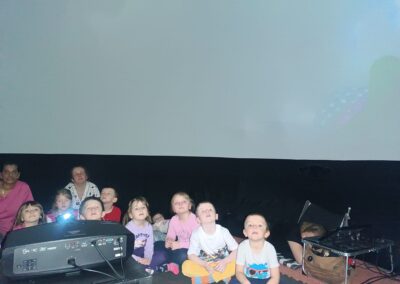 sférické kino, opičky (4)